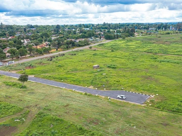 Commercial & Industrial Land