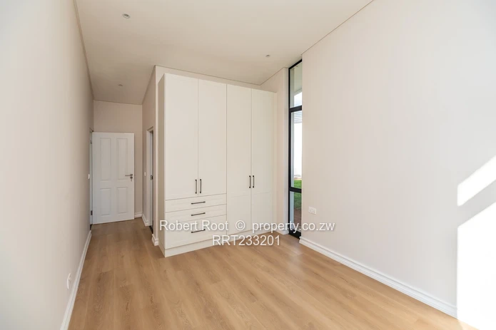 Modern 3 bed cluster home in Newlands