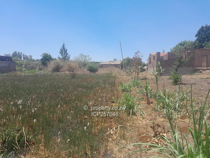 800m² For Sale in Hatcliff North (Sole Mandate)