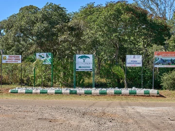 Stands & Residential Land