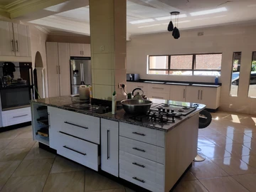 5 Bedroom Townhouse Complex