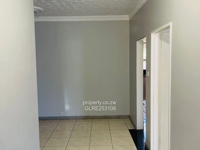 Gunhill Commercial Property - Pool, Borehole & Expansive Lawn