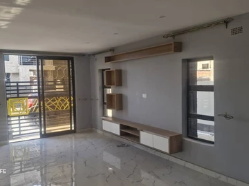 4 Bedroom Garden Flat
