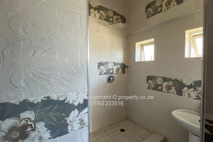 Newly Renovated cottage in Borrowdale!