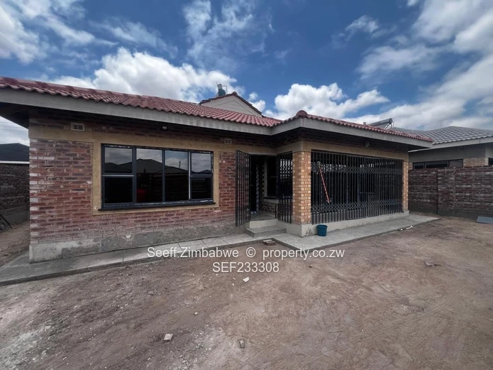 Modern 4-Bedroom Family Home