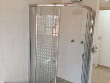 3 Bedroom Garden Flat