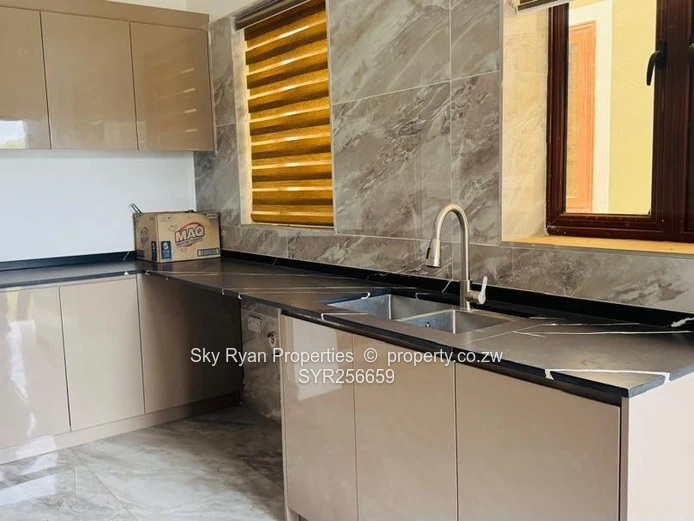 Luxury Brookview Estate For Sale 