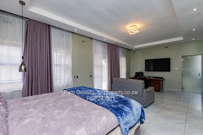 5 bedroom house (Sole Mandate)