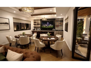 3 Bedroom Flat & Apartment