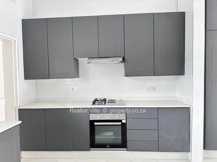 Modern 3-Bed House in The Grange