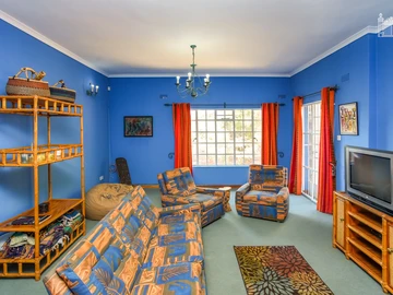 3 Bedroom Garden Flat
