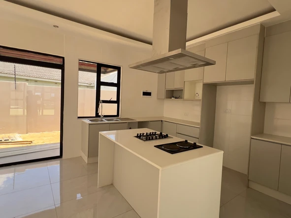 8 Unit Townhouse Complex