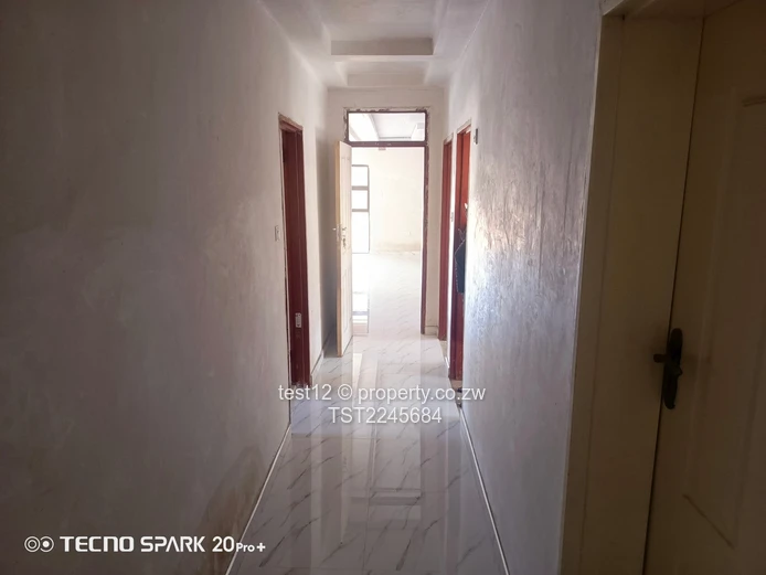 Madokero estate house for sale  (Sole Mandate)