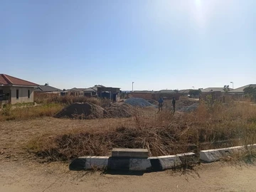 Stands & Residential Land