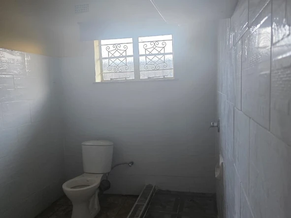6 Bedroom House