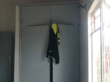 2 Bedroom Flat & Apartment