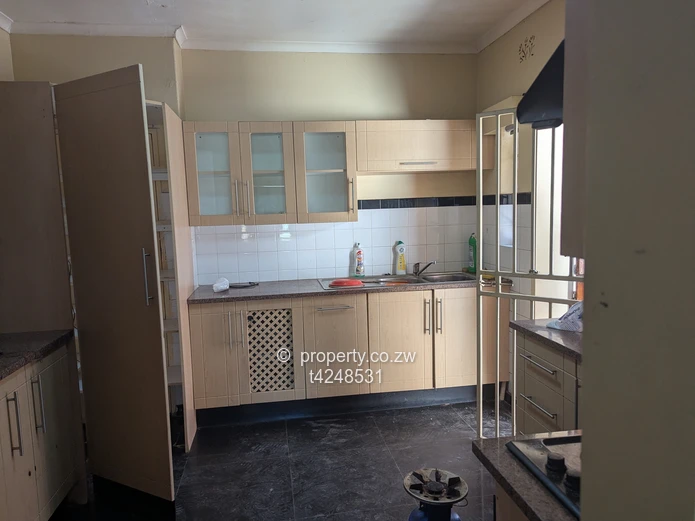 Greendale 3 bed house to Rent 