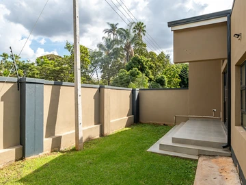 3 Bedroom Flat & Apartment