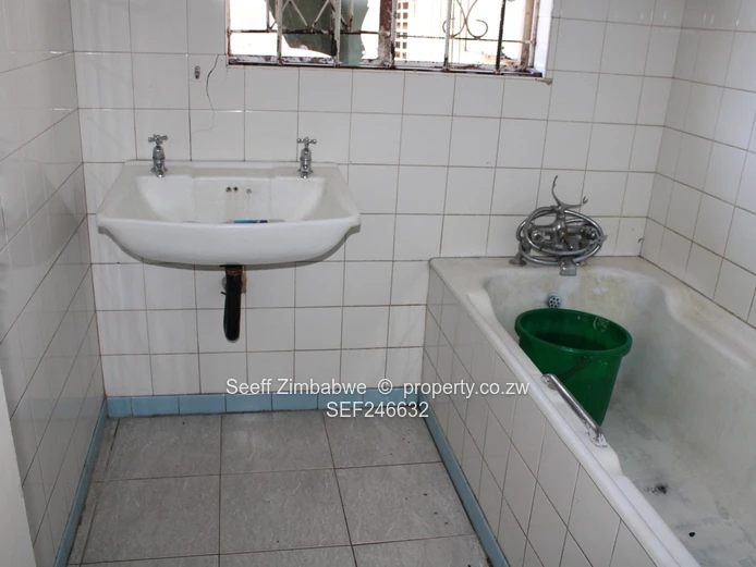 Waterfalls House To Rent