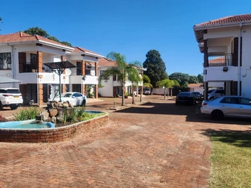 3 Bedroom Garden Flat