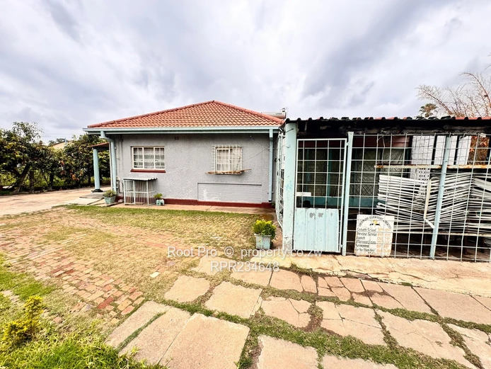 Lochnivar Property to Let