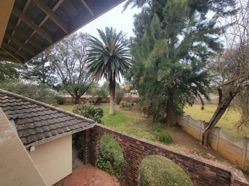 7 Bedroom House