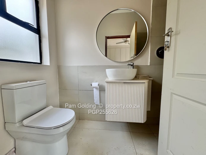 Exclusive Living - 4 Bedroom Home Chisipite 