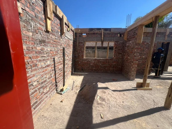3 Bedroom Flat & Apartment