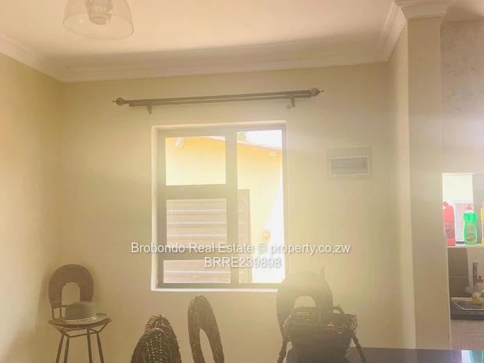 Newly Listed Houghton Park for sale! 