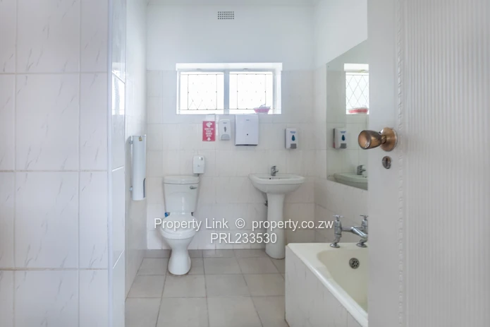 Commercial / Prime Office Space For Rent