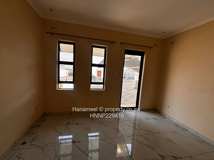 Peakwood Charming 3-Bedroom Townhouse in Greendale North, Harare**