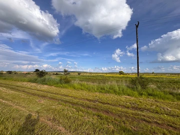 Commercial & Industrial Land