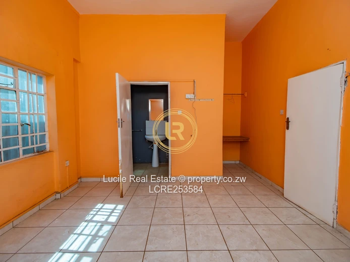 Prime Commercial Property For Rental – Samora Machel & Fife