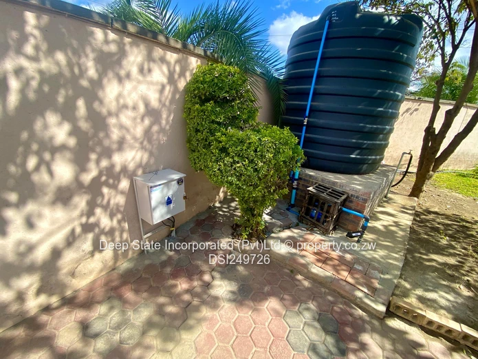 Westlea house for sale  (Sole Mandate)