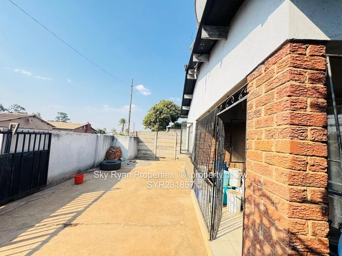 Warren Park D House For Sale