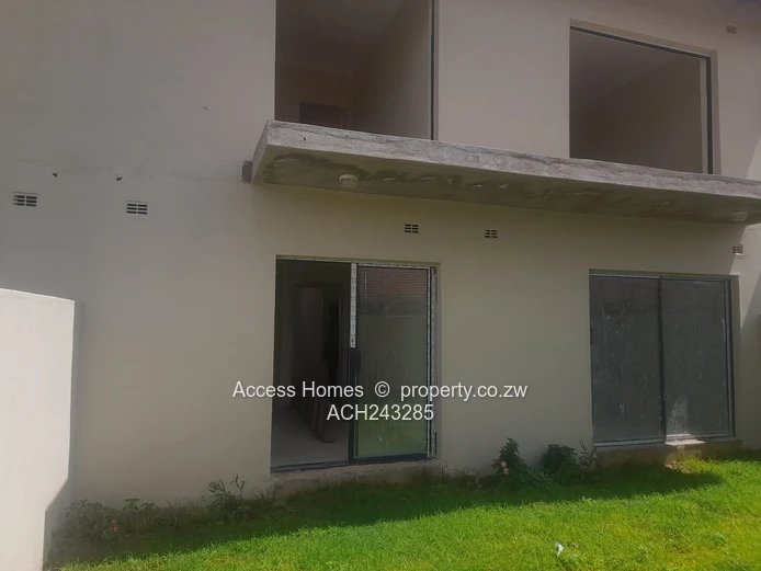 Ashdown Menowood flats 