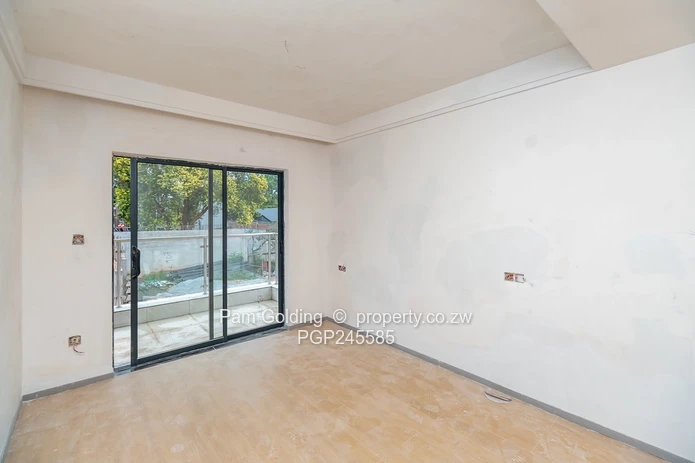 PRICE REDUCED — Upmarket Townhouses for Sale in Highlands