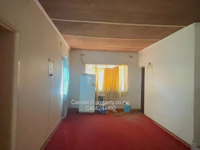 Spacious 4-Bed Home with Garden, Flatlet & Garage — Morningside