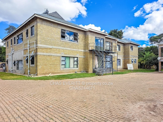 Newly built 3bed Flat to Let 