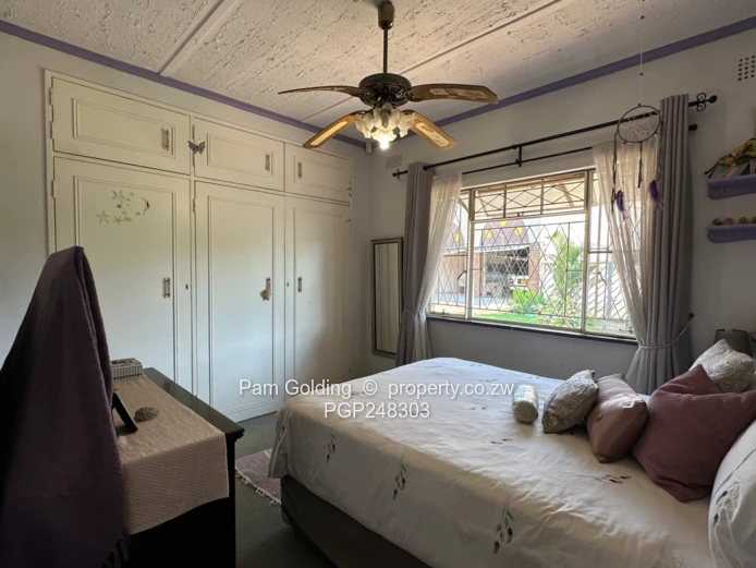 Beautiful Family Home For Sale In Woodlands (Sole Mandate)