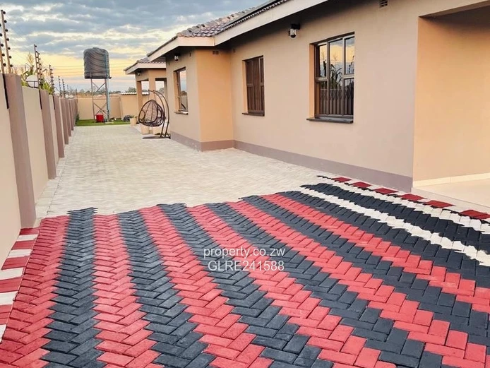 *_Westgate Sandton 5 Bedroomed House For Sale