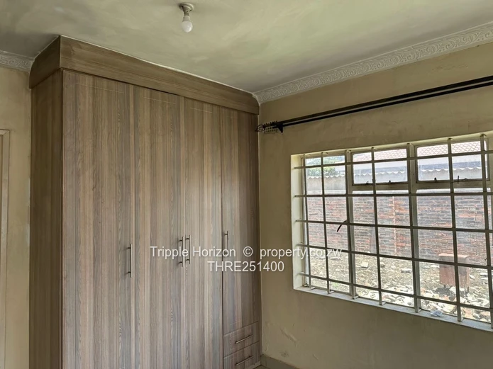 Tynwald 4-Bed Townhouse Complex - Walled, Tiled & Fitted