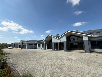 3 Bedroom Townhouse Complex