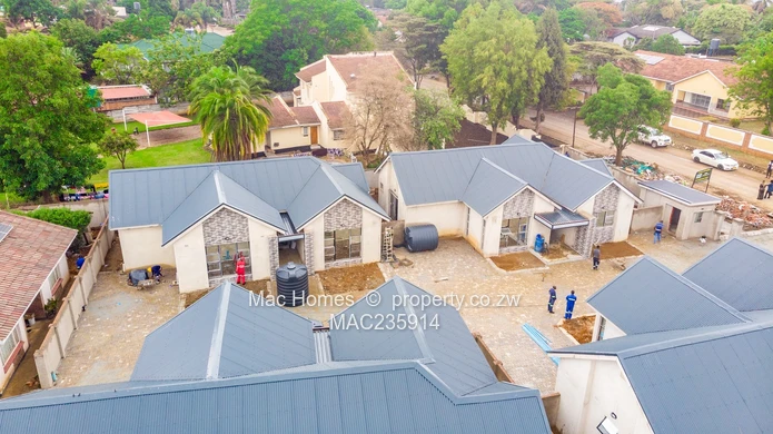 Elegant 3-Bedroom Townhouse Cluster in Prime Borrowdale (Sole Mandate)