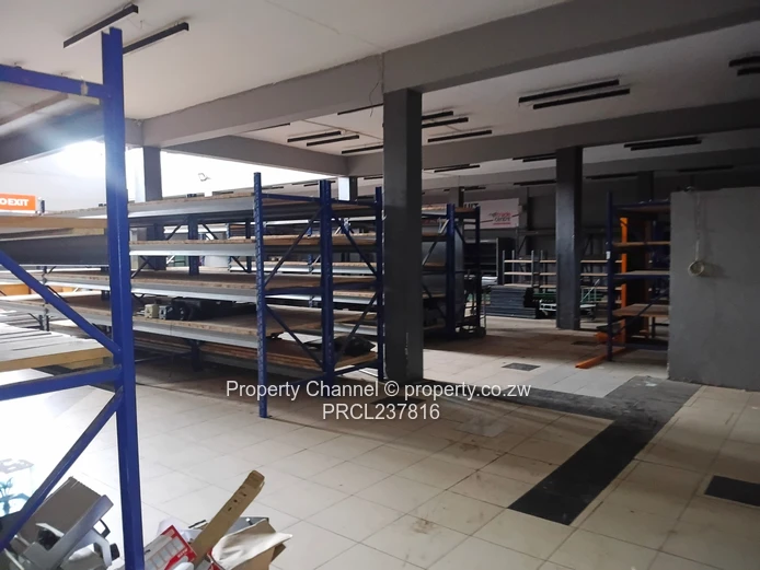 Commercial Building With Major Road Frontage 