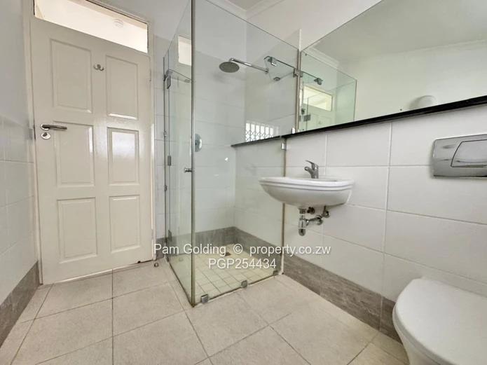 Un/Embassy Compliant 2 Bedroom Townhouse With Gorgeous Garden. (Sole Mandate)