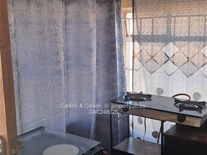 Spacious 3-Bed Home on 1100m² in Mabelreign, Harare West with Borehole