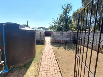 2 Bedroom Garden Flat