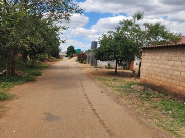 Commercial & Industrial Land