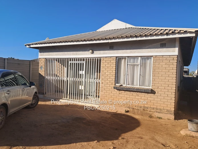 Damofalls Phase 4 House to rent available 1 July!